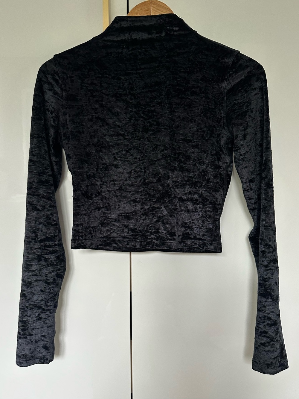 Lululemon velvet All Aligned Mock Neck Long Sleeve small